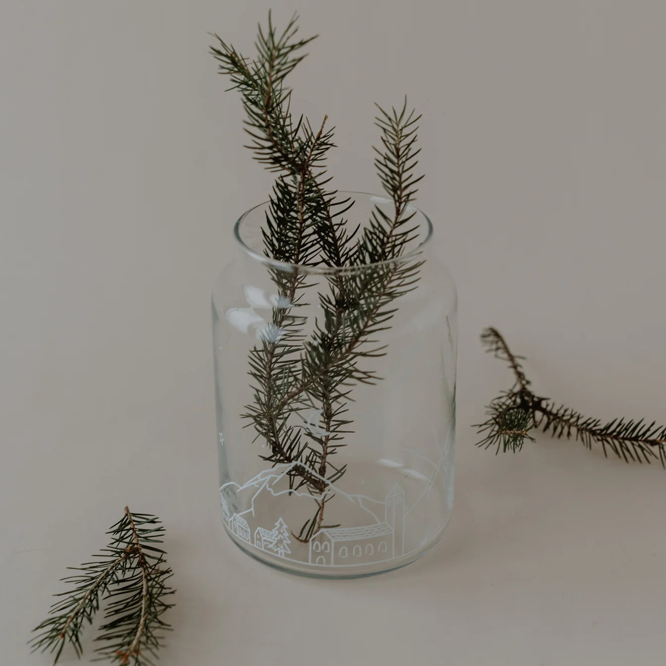 EULENSCHNITT Vase aus Glas Schneelandschaft