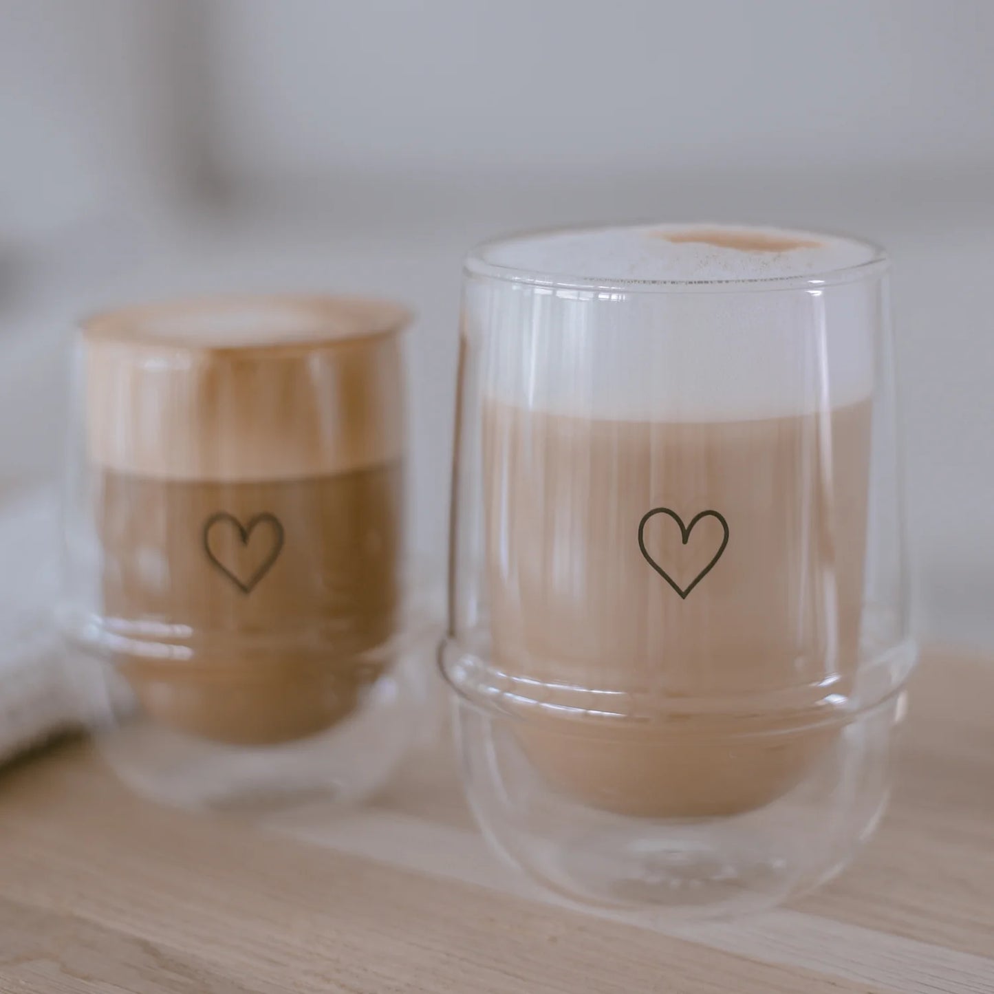 EULENSCHNITT doppelwandiges Latte Macchiato Glas Herz