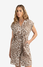 Lade das Bild in den Galerie-Viewer, YAYA Midikleid mit Leopardenmuster
