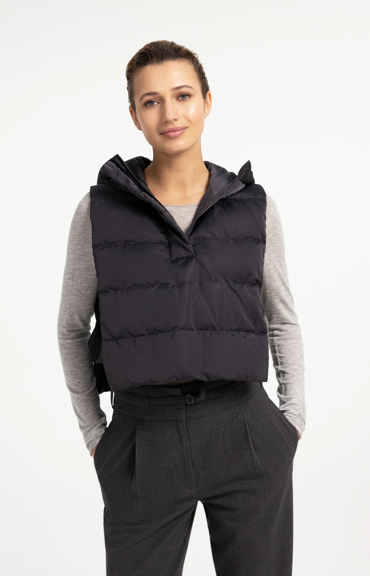 YAYA Wattierte Weste mit Kapuze - Black