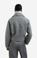 Lade das Bild in den Galerie-Viewer, YAYA Bouclejacke Black Oyster Melange
