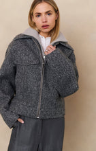 Lade das Bild in den Galerie-Viewer, YAYA Bouclejacke Black Oyster Melange
