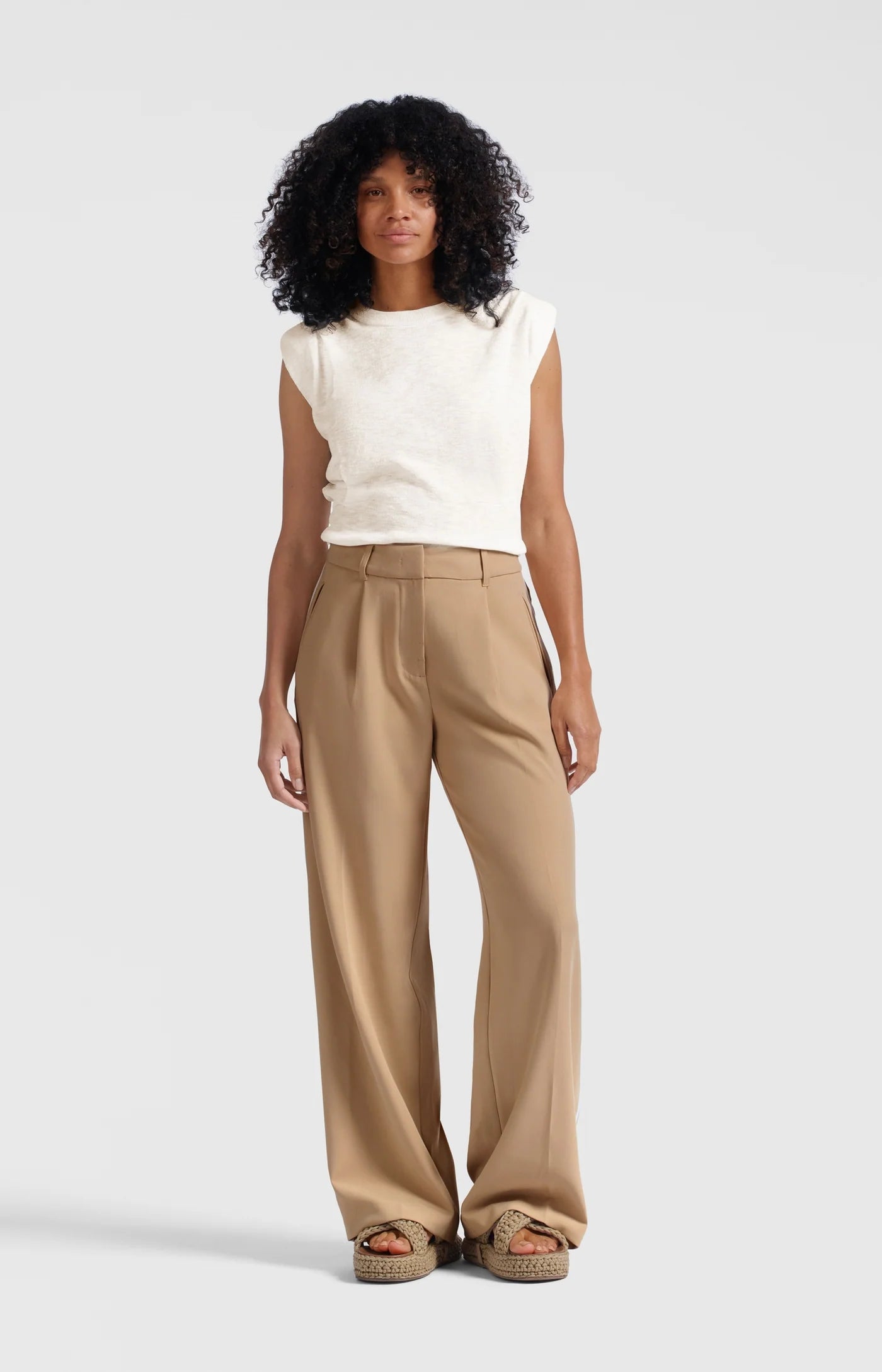 YAYA Ärmelloses Oberteil mit Schulterdetails White