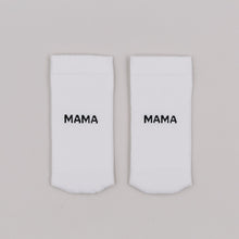Lade das Bild in den Galerie-Viewer, EULENSCHNITT Socken Mama
