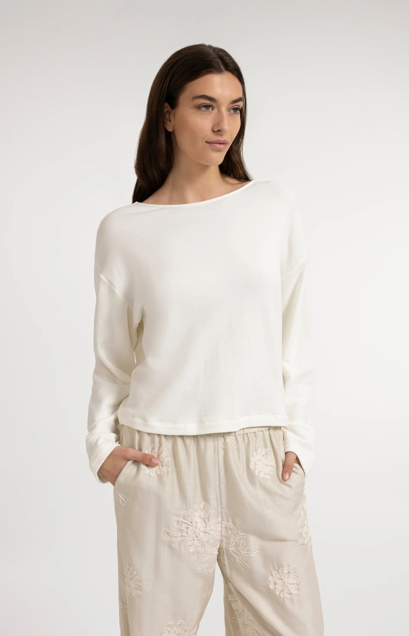 YAYA Pullover mit V-Ausschnitt und Knoten Milk Beige