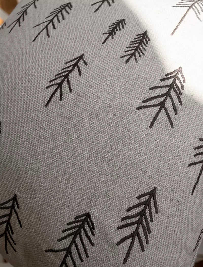 FINE LITTLE DAY Kissenbezug Tall mit Tannenmotiv Natur