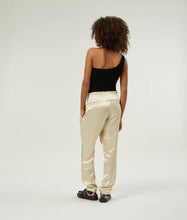 Lade das Bild in den Galerie-Viewer, 10 DAYS AMSTERDAM Satin Pants
