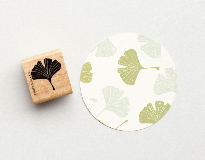 PERLENFISCHER Stempel 124 - Ginkgoblatt voll