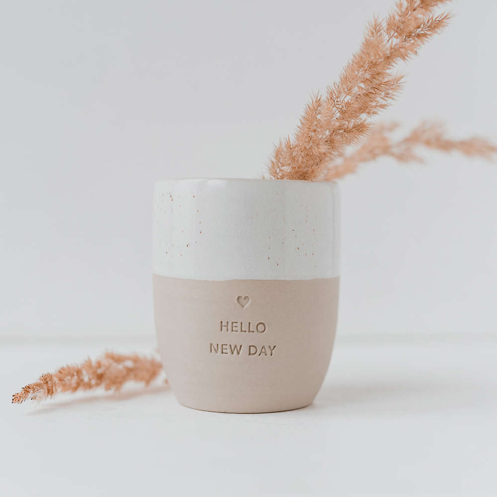 EULENSCHNITT Becher Hello New Day