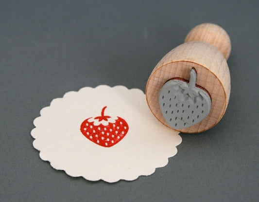 PERLENFISCHER Stempel E008 - Erdbeere