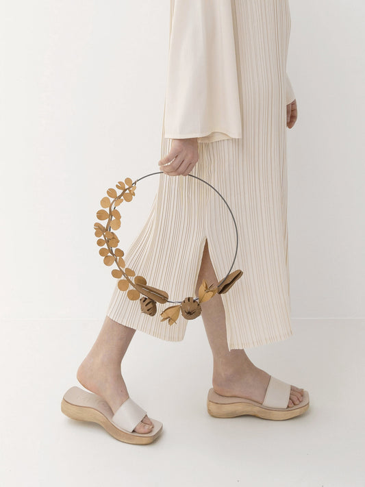 JURIANNE MATTER Filed Flowers klein - braun