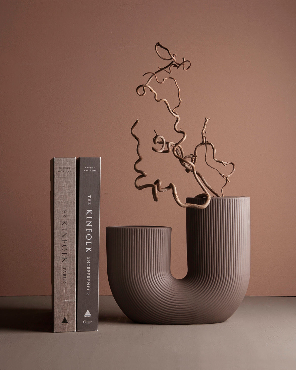 STOREFACTORY Stravalla Vase braun