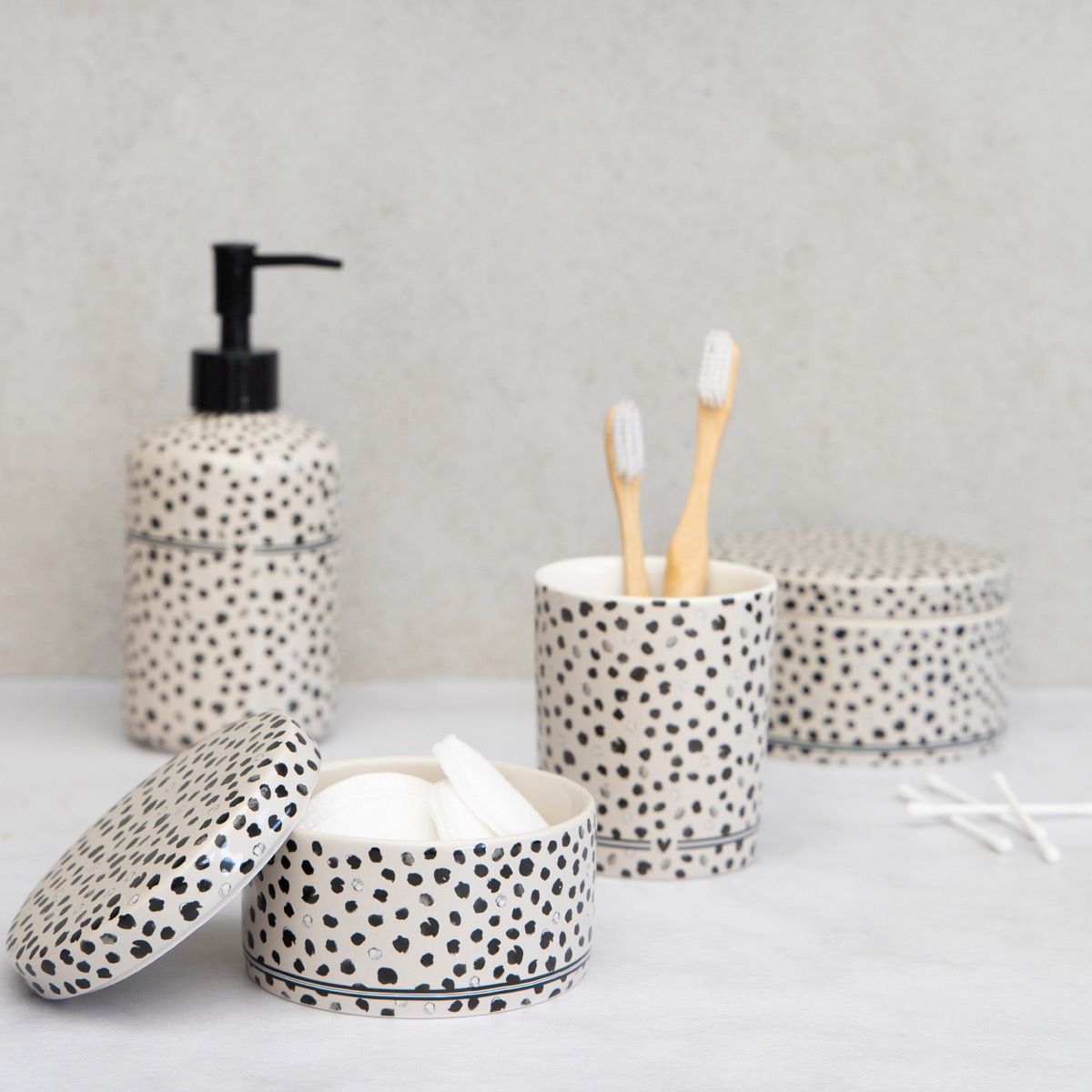 BASTION COLLECTIONS Becher Confetti