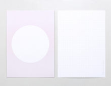 Lade das Bild in den Galerie-Viewer, PERLENFISCHER Postkartenset Dot Soft Lavendel

